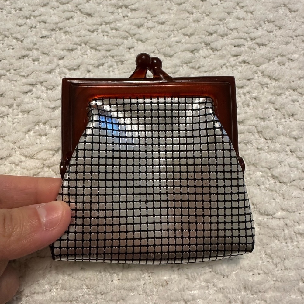 Vintage Regal Clutch and Coin Purse Set Silver Tone Mesh Print Vinyl - Picture 10 of 15